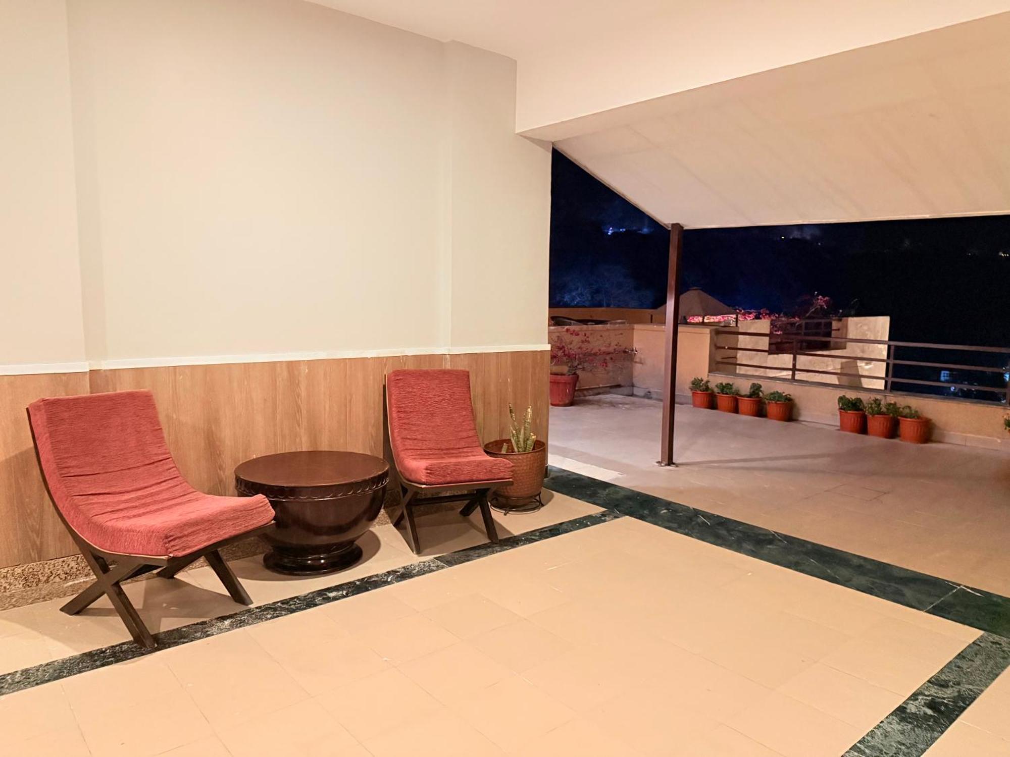 Luxury Aloha Majestic Apartments Rišikéš Exteriér fotografie
